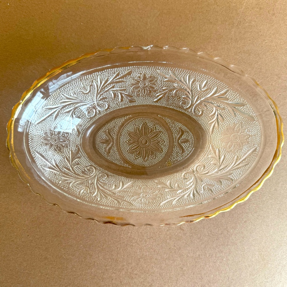 Vintage Anchor Hocking Clear Oval Glass Serving Bowl with Gold Trim